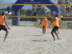 Almerimar acogerá este domingo el Torneo de Voley Playa 2x2 que congregará a jugadores de toda la provincia