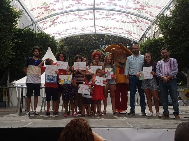 Niños y niñas muestran su colorida visión de la Feria en el XXIV Concurso de Dibujo Infantil