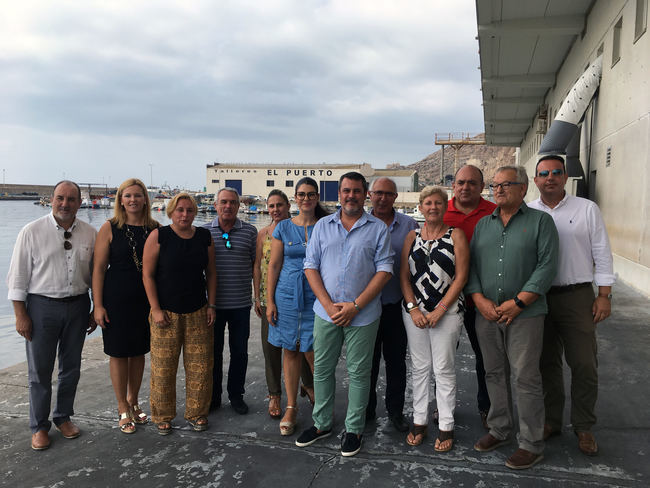 El PSOE presenta una iniciativa en el Parlamento Andaluz de apoyo al sector pesquero