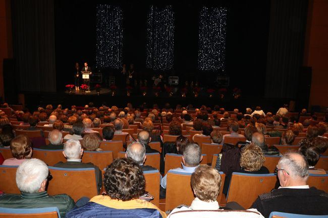 Homenaje navideño a los mayores de El Ejido