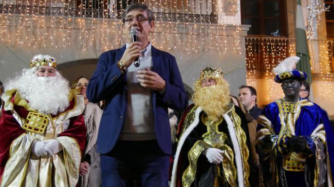 Emoción en la llegada de los Reyes Magos a Adra