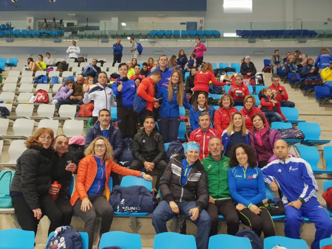 Los atletas almerienses logran 21 medallas en el Campeonato Andalucía Máster Indoor