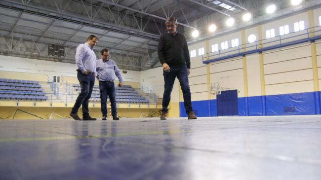 La renovación de la pista del Pabellón de Deportes de Adra comenzará en abril