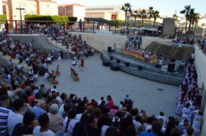 La cantera de la Escuela de Flamenco de Chelo Ruiz llena el Anfiteatro de la Rambla en su muestra anual