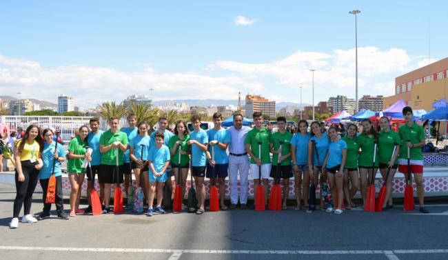 Almería vive la emoción y espectacularidad del IV Campeonato de España Dragón Boat