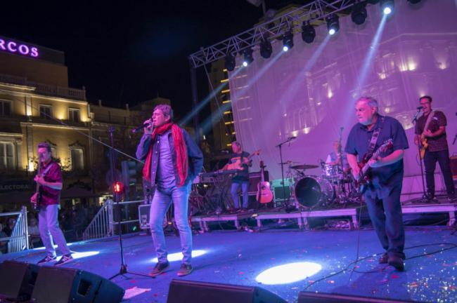 Danza Invisible llena de vitalidad y sabor de amor la noche de Almería