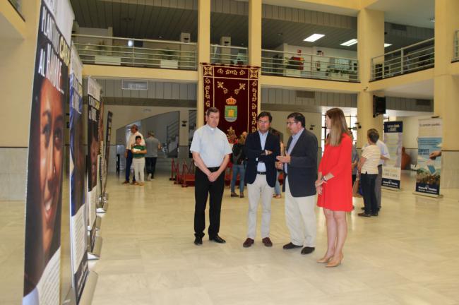 Exposición de Manos Unidas en el Ayuntamiento de El Ejido