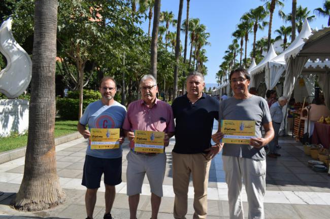 Joaquín Albalat gana el concurso de la 28º Alfaralmería con un elegante paragüero