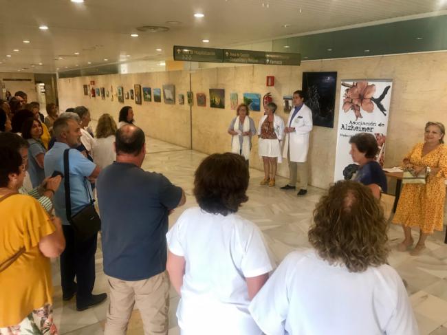 Exposición de pintura en el Día Mundial del Alzheimer en el Hospital de Huercal-Overa