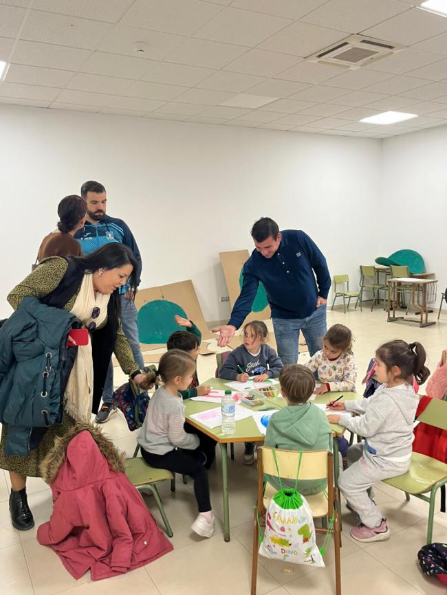 Una Escuela de Navidad en Níjar con múltiples actividades