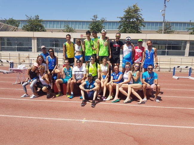 Doce clubes y 140 atletas participan en el Campeonato de Mayores de Almería