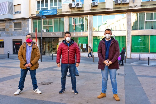 Mientras estudiantes se examinan on line las JJSS critican que se obligue a hacerlo de modo presencial