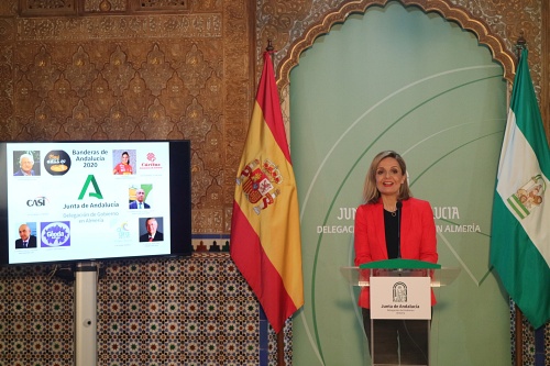 Sánchez Torregrosa presenta las Banderas de Andalucía con motivo del 28-F