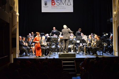 La Banda Sinfónica pone música al #Díadelamujer