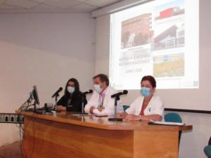 El Hospital de Poniente acoge a los profesionales para el verano