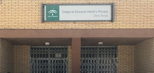 El PSOE se atribuye la reapertura del colegio de Tahal pero el motivo es el incremento de alumnos