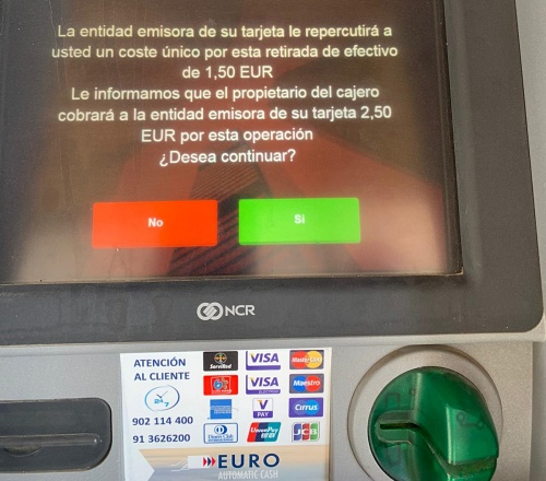 El PSOE advierte que los bancos cobran comisión en los cajeros conveniados con la Diputación