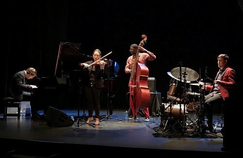 Daniel García Trío y Maureen Choi alimentan el alma en un concierto lleno de energía