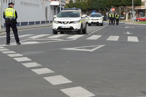 Campaña de control sobre el transporte escolar en Adra