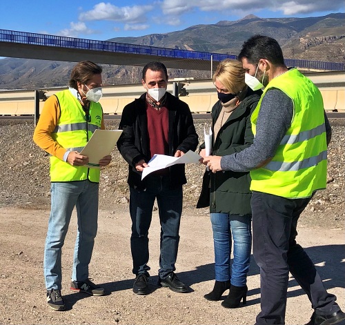 El Consorcio de Transporte mejorará la parada de bus de San Nicolás Sur en La Mojonera