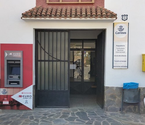 Ooperativo el cajero automático que Correos ha instalado en su oficina de Gérgal