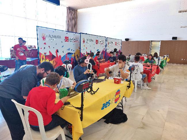 El Campeonato de Cubo de Rubik de Almería regresa este fin de semana