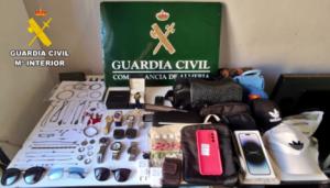 Detenido el autor de 15 robos en viviendas de Roquetas de Mar y Aguadulce