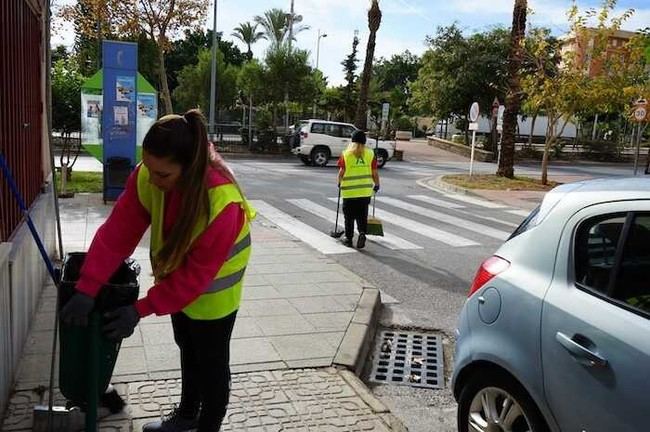 Vícar contrata a más de 50 personas con el programa Andalucía Activa