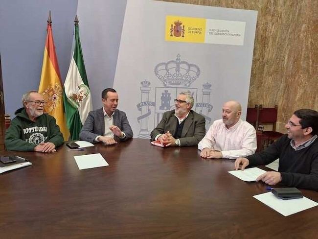 La Mesa del Tren solicita al subdelegado una reunión con el secretario de Estado de Transportes