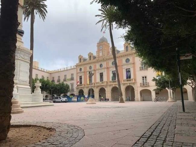 Almería aprobará el presupuesto de 2025 y la subida del agua