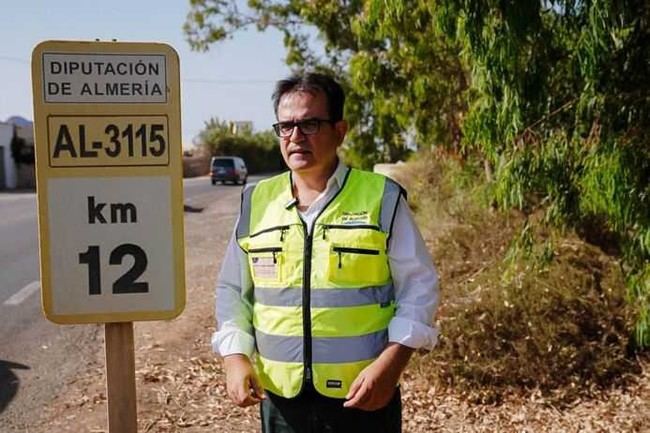 Diputación de Almería rehabilita carretera AL-3102