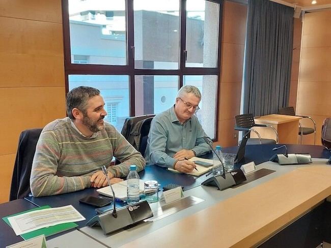 Los empleados de Economía, Industria y Fomento se trasladan al nuevo edificio Andalucía Junta