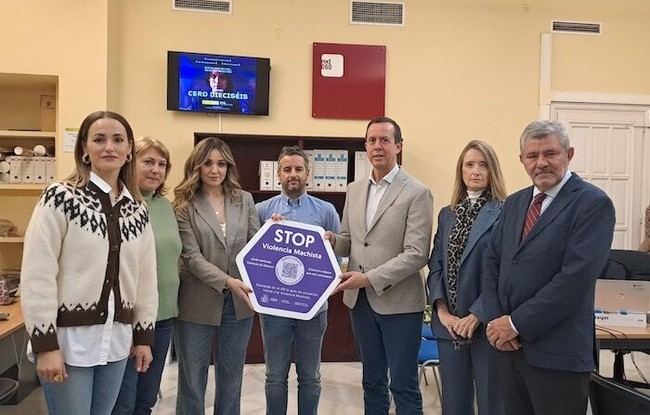 Almería inaugura nuevo Punto Violeta en la Subdelegación del Gobierno