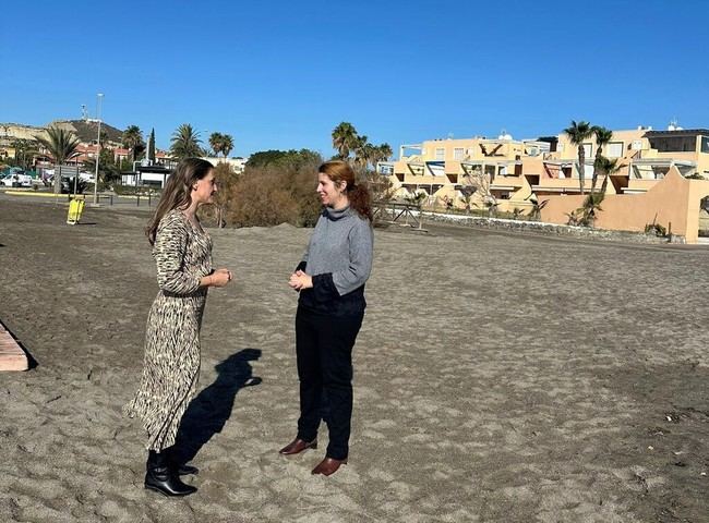 Vox exige al Gobierno soluciones urgentes para la playa de Vera