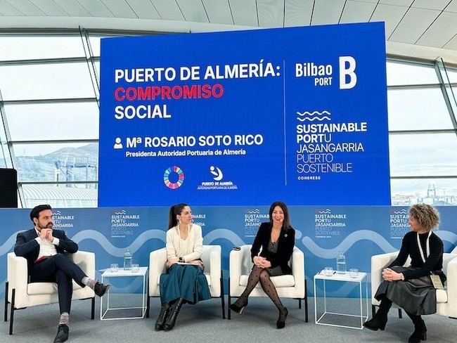 Almería destaca en Bilbao por su integración puerto-ciudad sostenible