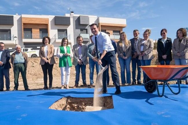 Obras del nuevo centro social para mayores en Balanegra ya han comenzado