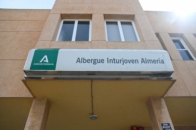 Prórroga del Albergue Inturjoven para el estudio universitario en Almería