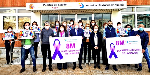 La Autoridad Portuaria de Almería homenajea a las mujeres en su Día Internacional