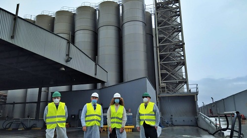 La exportación de graneles líquidos desde el Puerto de Carboneras crece un 104%