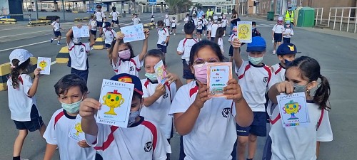 Los escolares vuelven a ‘desembarcar’ en el Puerto de Almería, 22 meses después