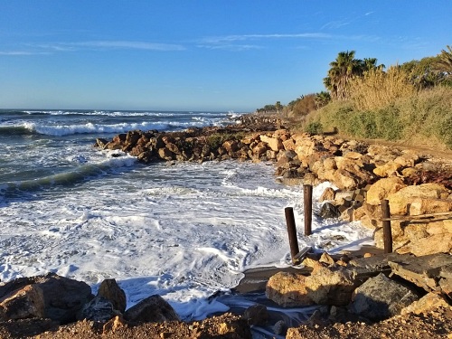 El Ayuntamiento de Adra insiste a Costas en proteger el litoral del levante