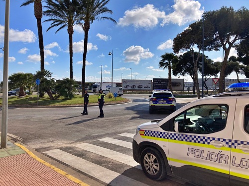 La Policía Local de El Ejido intensifica durante el fin de semana las actuaciones COVID-19