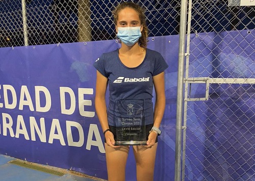 María Dolores López se lleva el Open Internacional Corpus de Granada