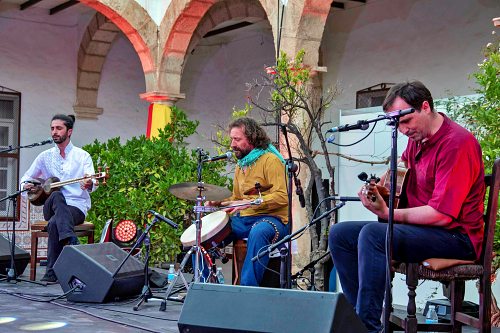 Baramú fusiona el flamenco con la tradición musical persa en una noche con embrujo