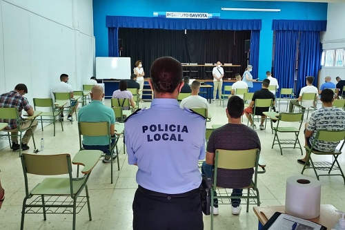 Los aspirantes a Policía Local de Adra realizan la evaluación psicotécnica