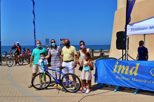 Balerma y Almerimar se suman a “pedalear” con el Día de la Bicicleta