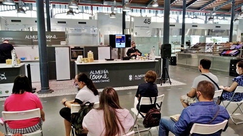 El Mercado Central se llena con el sabor de las Jornadas Gastronómicas de Almería