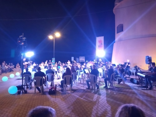 La Plaza de la Torre de Balerma escenario de un nuevo concierto de la Sinfónica de El Ejido