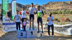 Más de 70 ciclistas de Andalucía y Murcia celebran los 25 años del Open BTT Ciudad de Huércal de Almería