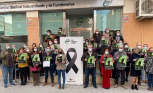 CSIF se concentra contra la violencia machista y su sede pasa a ser en ‘Punto Violeta’